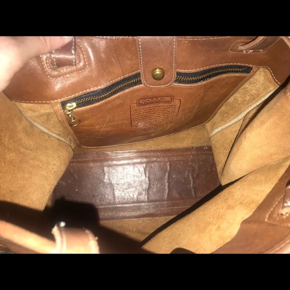 COPY - Vintage Coach - Picture 3 of 4